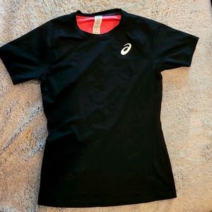 NWOT Asics D1 back and pink shirt size large